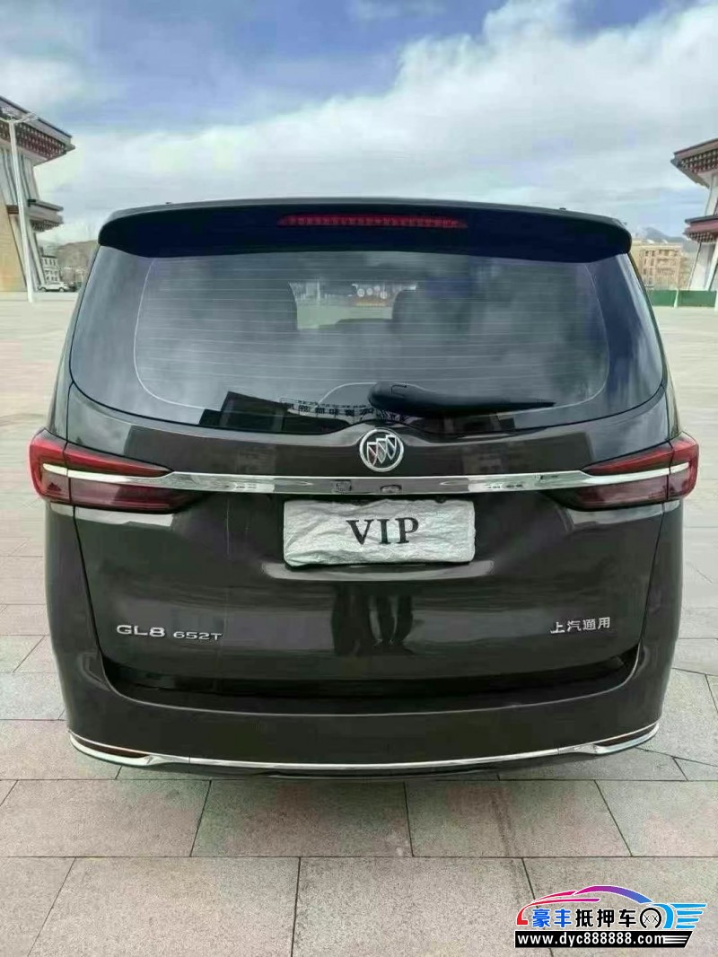 20年别克GL8轿车抵押车出售