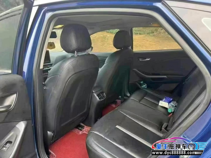 20年现代菲斯塔轿车抵押车出售