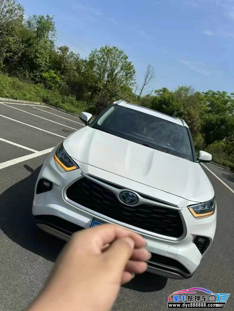 21年丰田汉兰达轿车抵押车出售