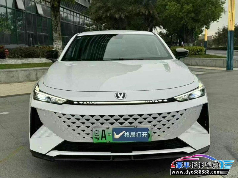 25年长安长安UNI轿车抵押车出售