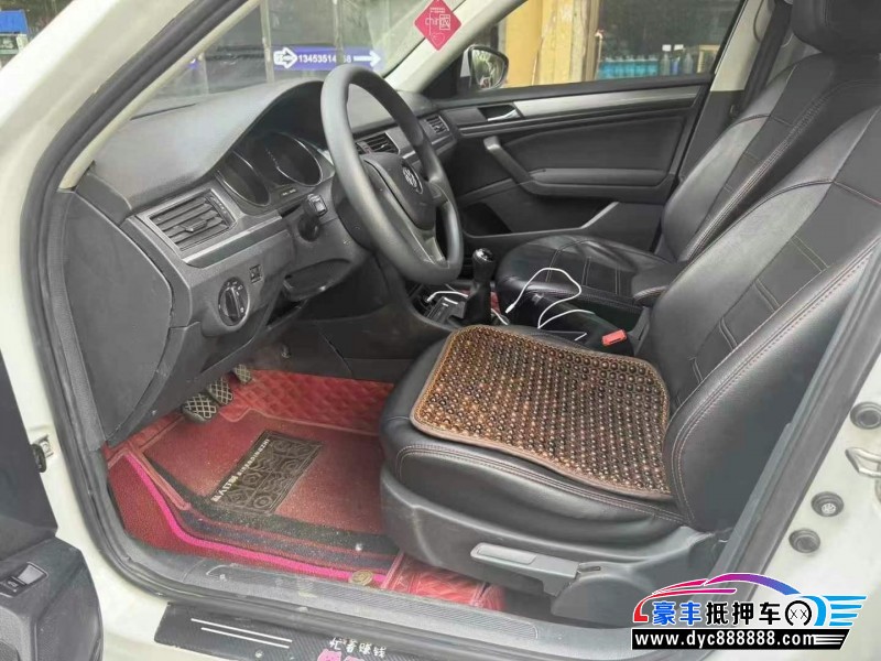 20年大众宝来轿车抵押车出售