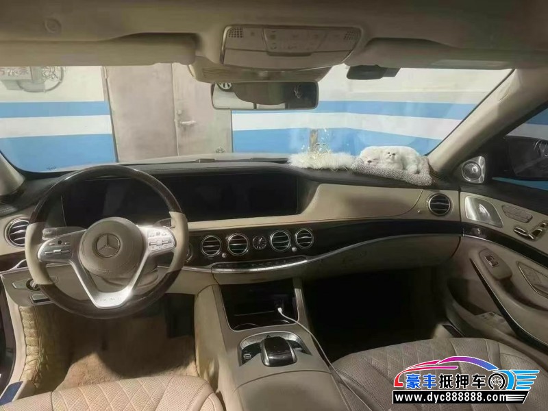18年奔驰S轿车抵押车出售
