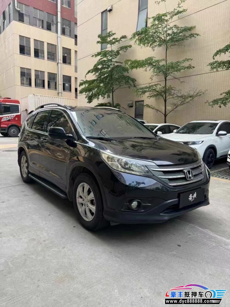 14年本田CR-V轿车抵押车出售