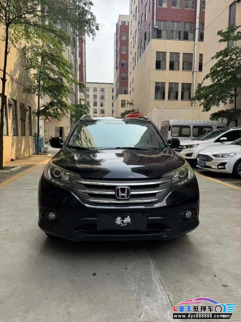 14年本田CR-V轿车抵押车出售