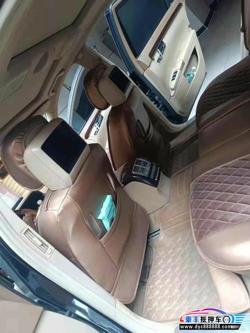 12年奔驰S轿车抵押车出售