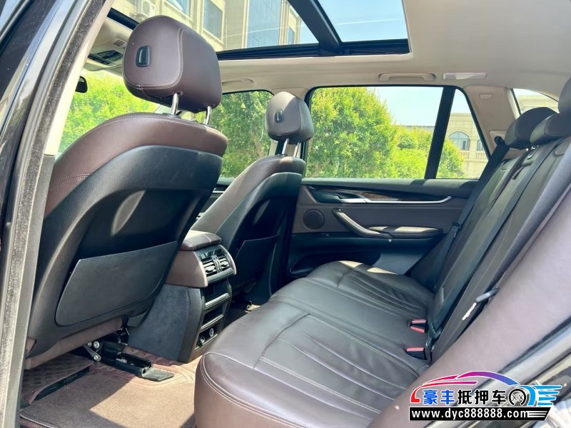 16年宝马X5轿车抵押车出售