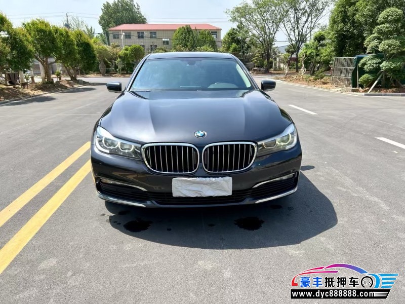 17年宝马7系轿车抵押车出售