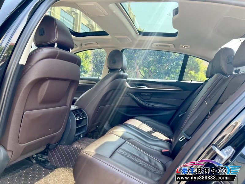 18年宝马5系轿车抵押车出售