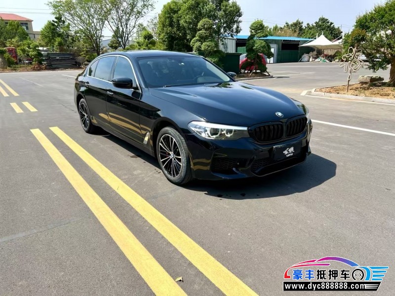 18年宝马5系轿车抵押车出售