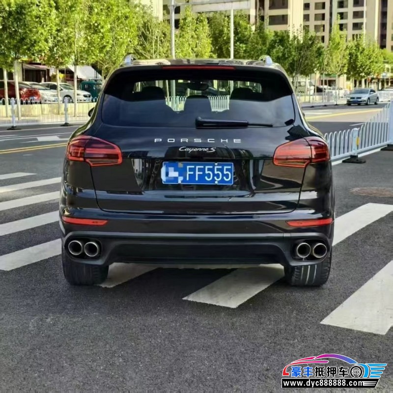 15年保时捷卡宴轿车抵押车出售