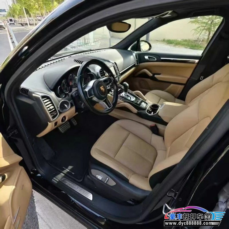 15年保时捷卡宴轿车抵押车出售
