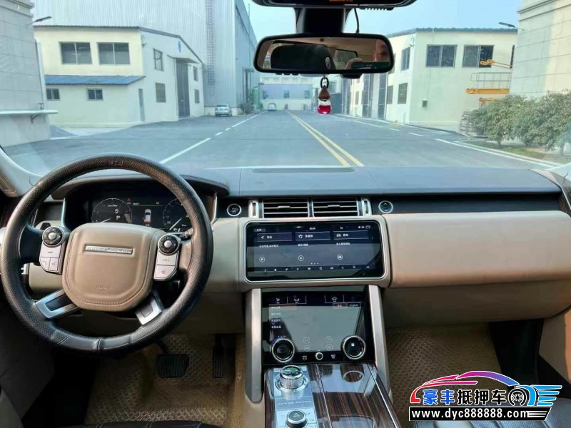 16年路虎揽胜行政轿车抵押车出售