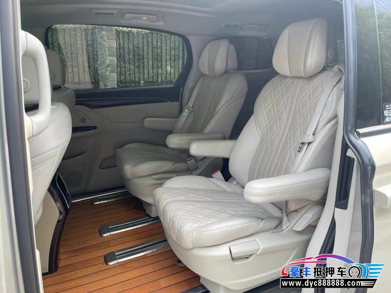 21年别克GL8轿车抵押车出售