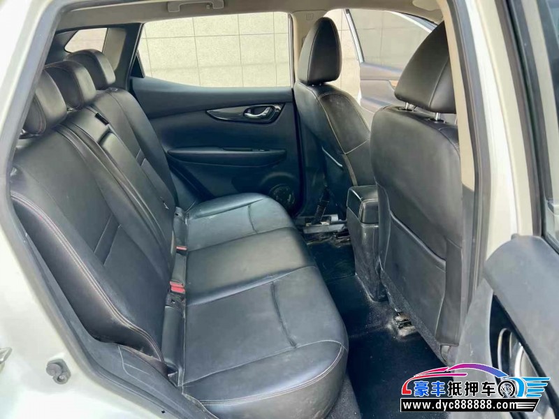 19年日产逍客轿车抵押车出售