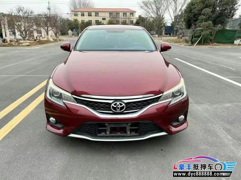 14年丰田锐志轿车抵押车出售