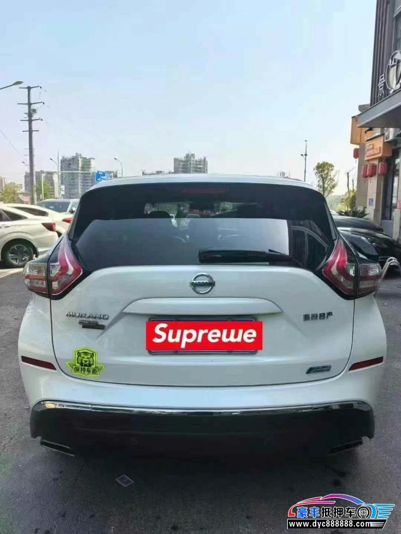 23年日产楼兰轿车抵押车出售