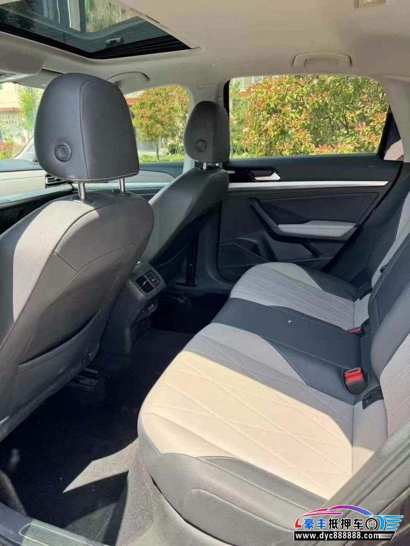 23年大众朗逸轿车抵押车出售