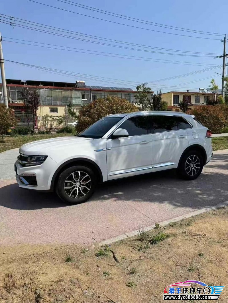 19年众泰大迈X7轿车抵押车出售