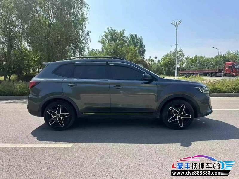 22年荣威RX5轿车抵押车出售