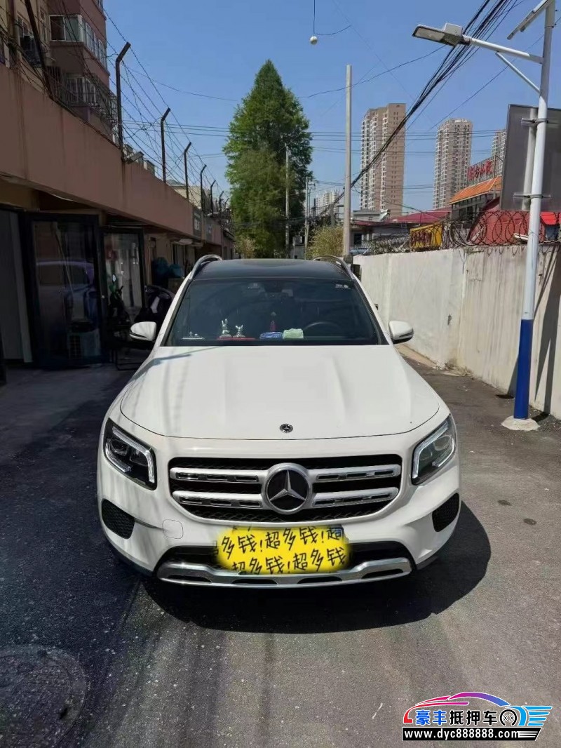 22年奔驰GLB轿车抵押车出售