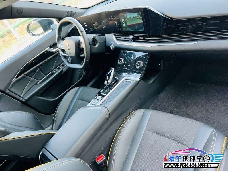 23年奔腾B70轿车抵押车出售