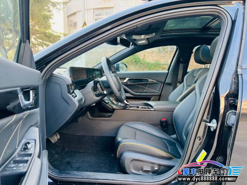 23年奔腾B70轿车抵押车出售