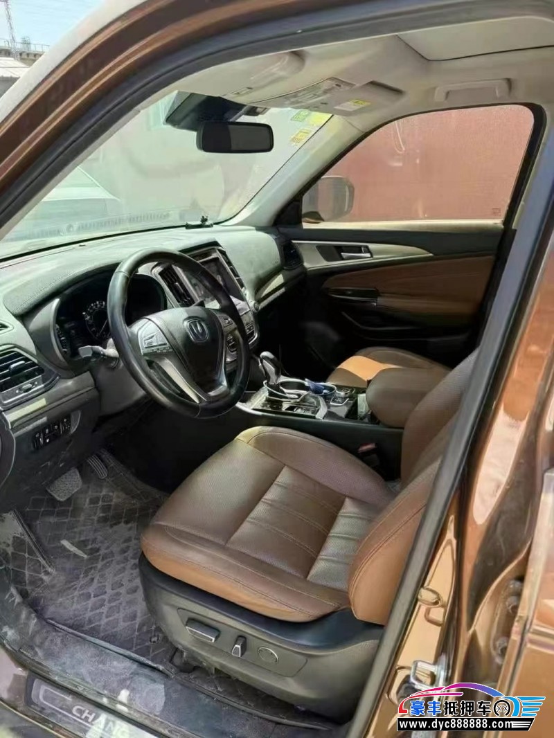 18年长安长安CS95轿车抵押车出售