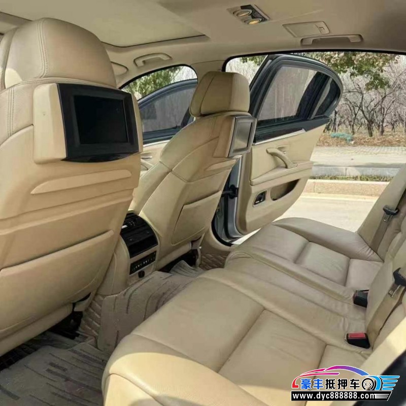 12年宝马5系轿车抵押车出售