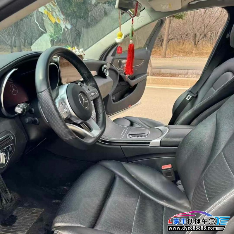 20年奔驰C轿车抵押车出售