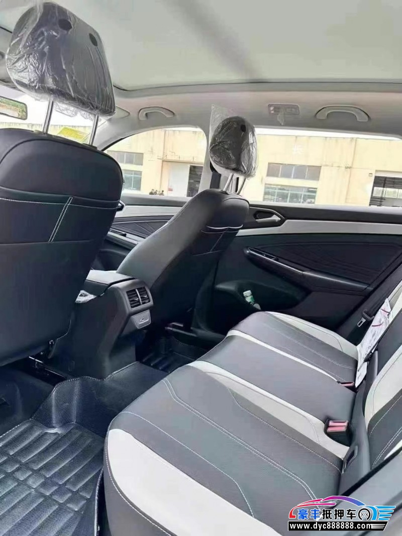 25年大众捷达轿车抵押车出售