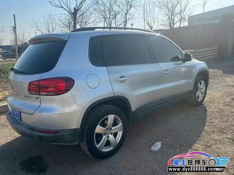 13年大众途观轿车抵押车出售