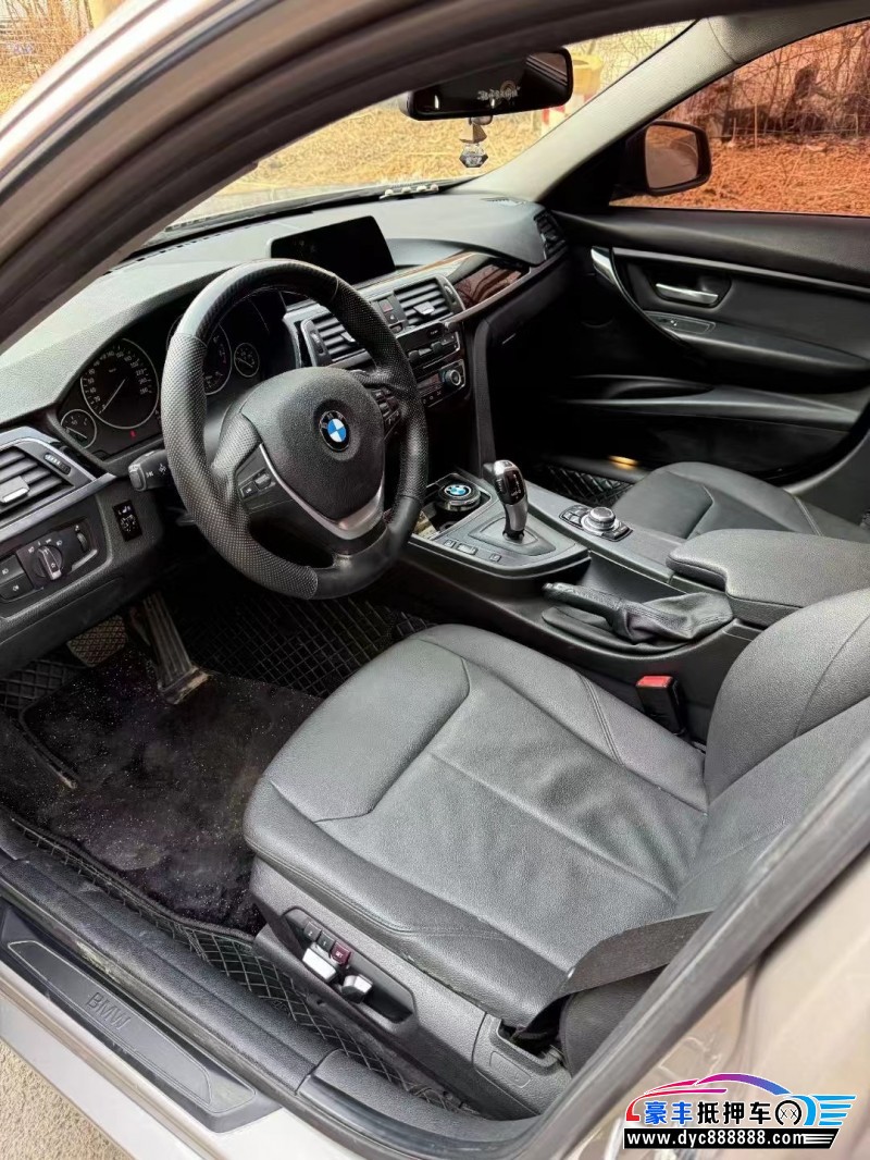 17年宝马3系轿车抵押车出售