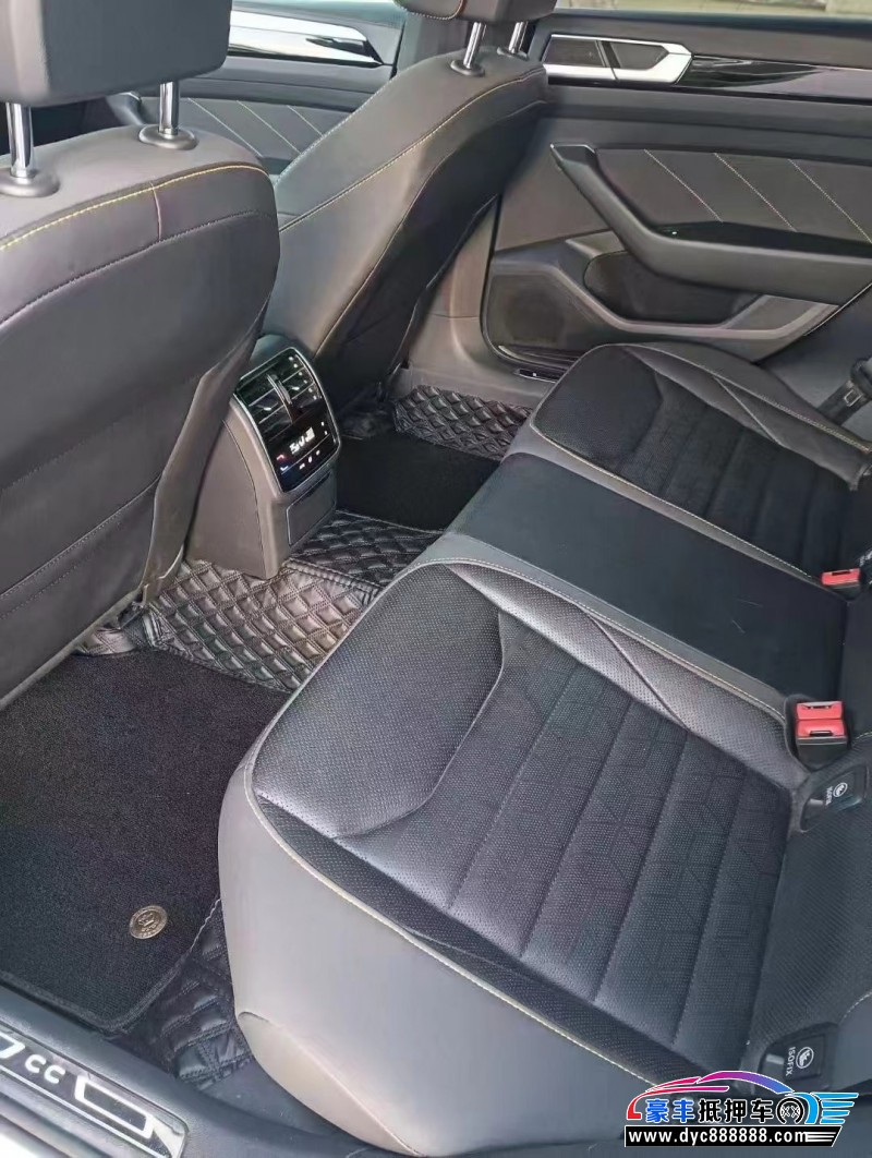 22年大众CC轿车抵押车出售