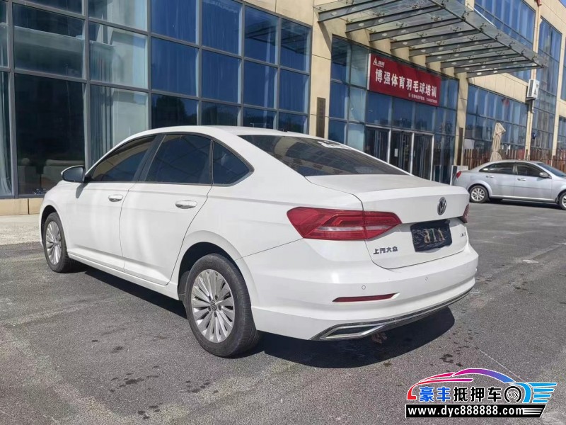 20年大众朗逸轿车抵押车出售