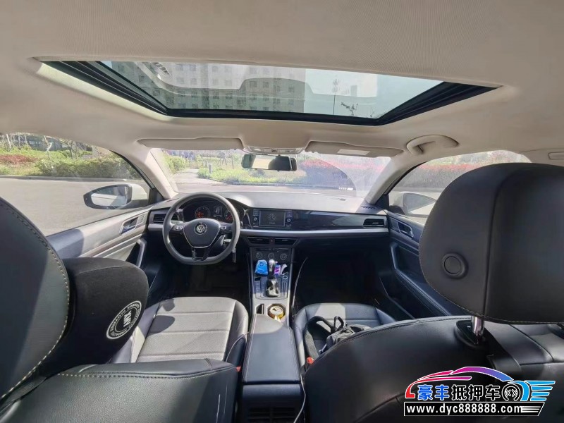 20年大众朗逸轿车抵押车出售