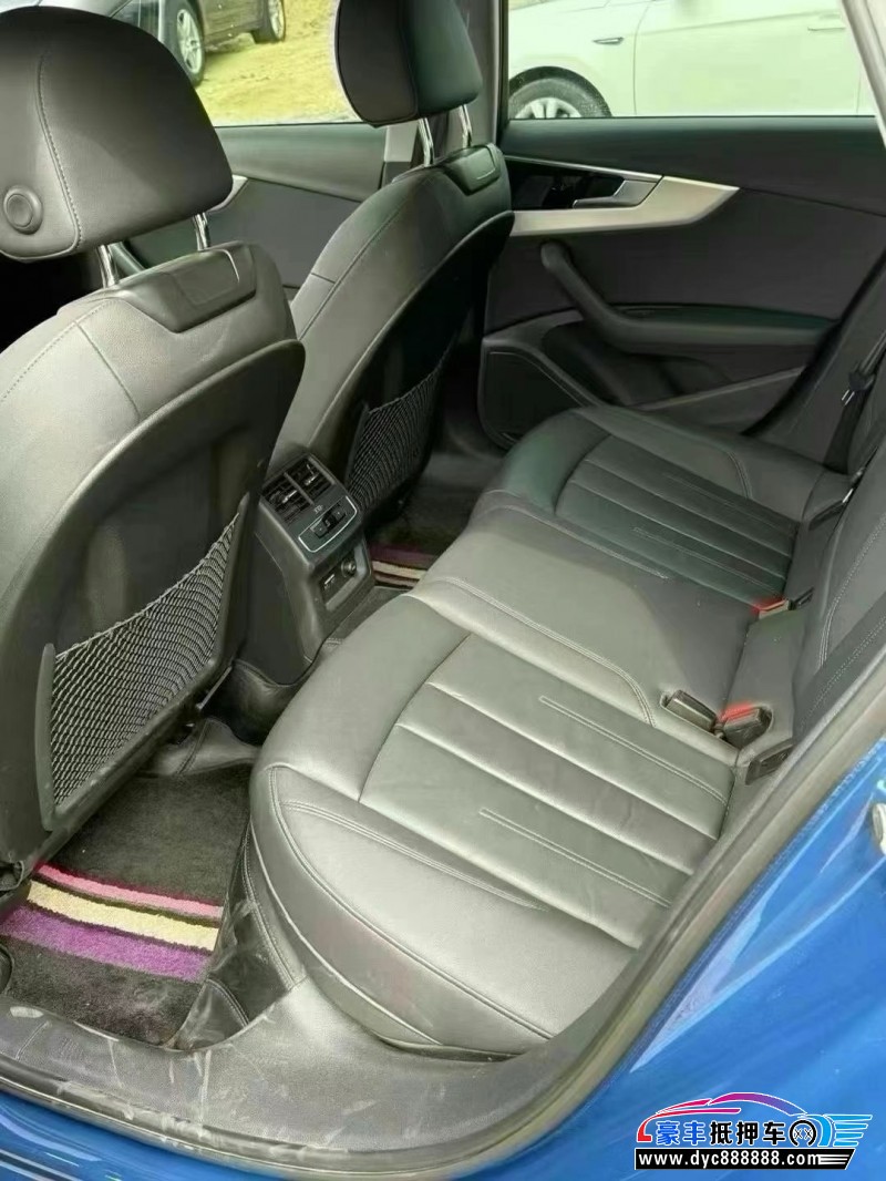 23年奥迪A4L轿车抵押车出售