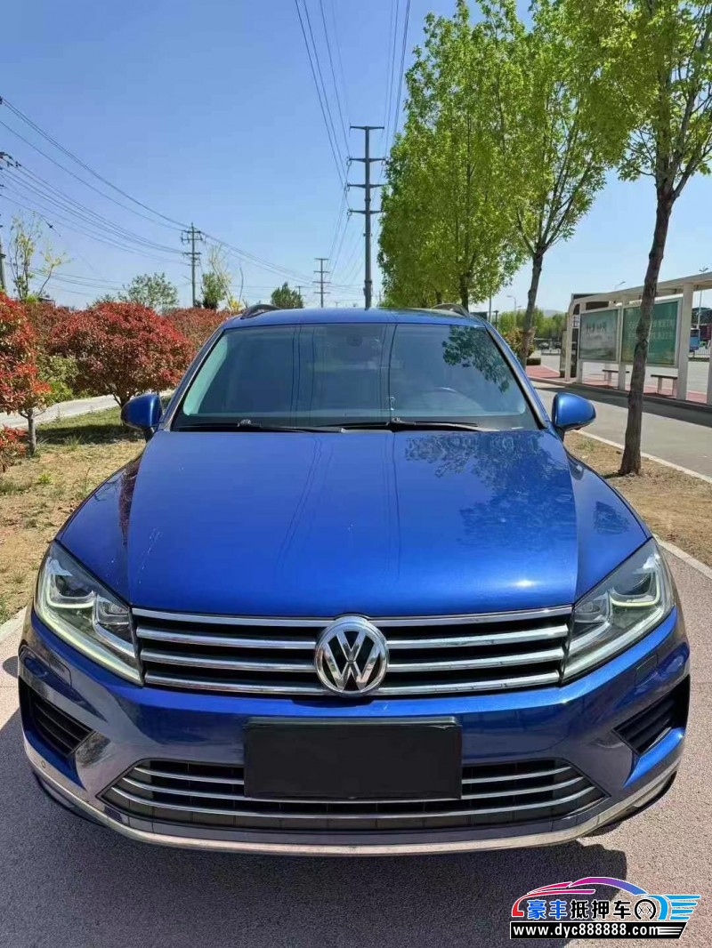 17年大众途锐轿车抵押车出售