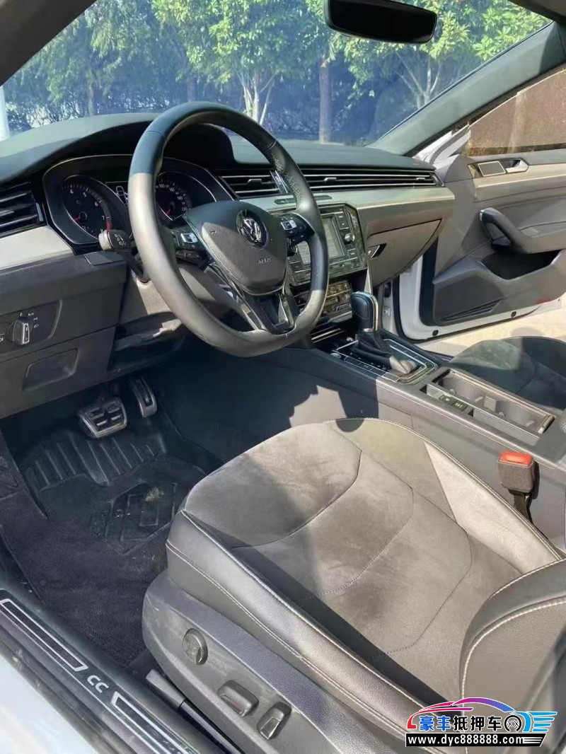 20年大众CC轿车抵押车出售