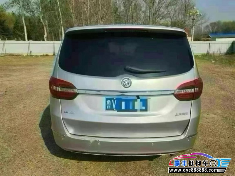 15年别克GL8轿车抵押车出售