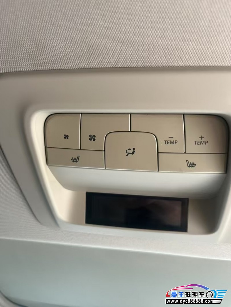 14年别克GL8轿车抵押车出售