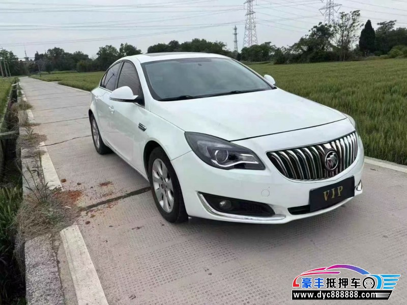 15年别克君威轿车抵押车出售