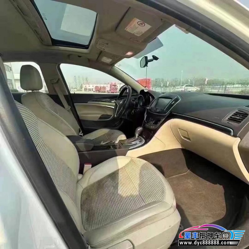 14年别克君威轿车抵押车出售