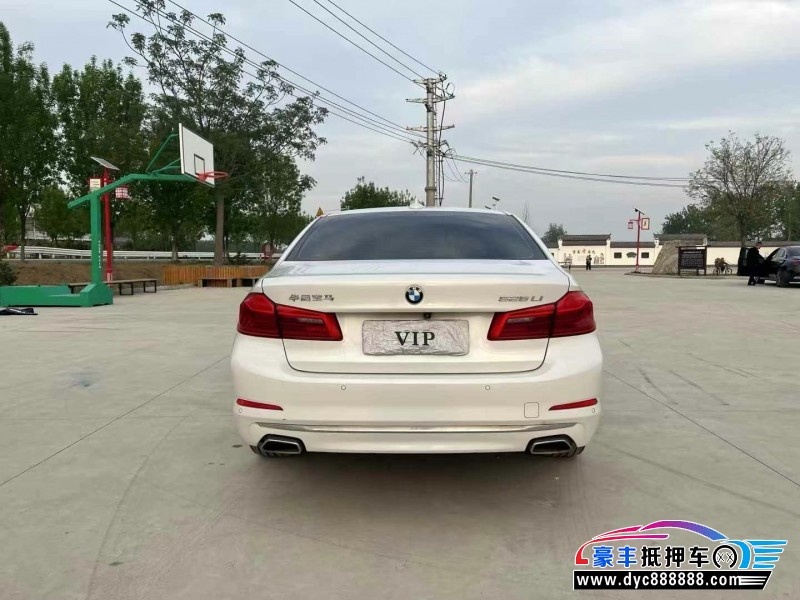 20年宝马5系轿车抵押车出售