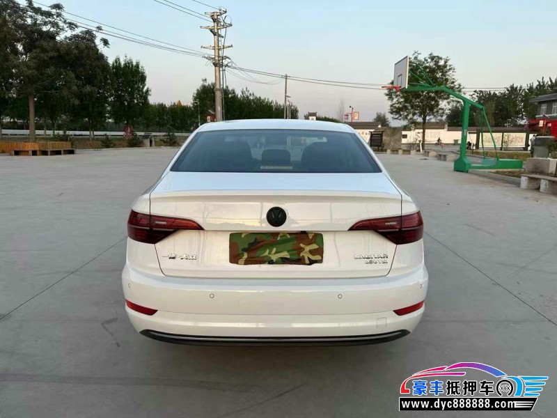 20年大众速腾轿车抵押车出售