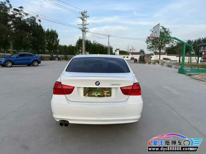 11年宝马3系轿车抵押车出售
