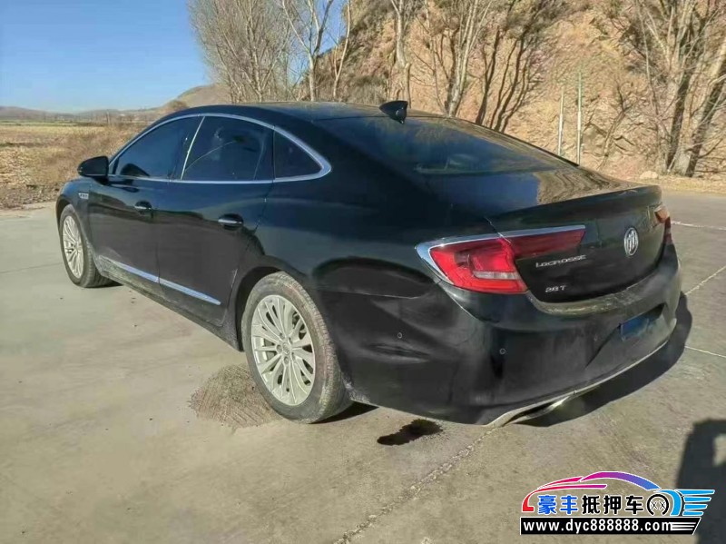 17年别克君越轿车抵押车出售