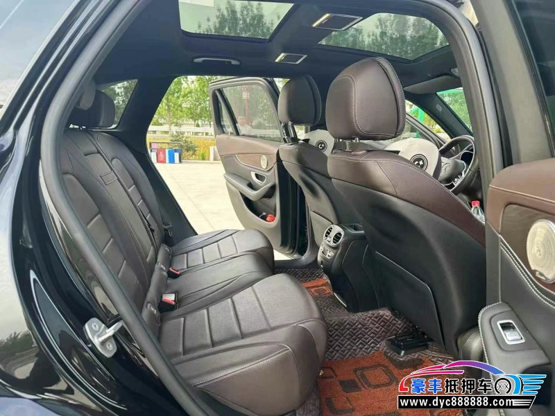 20年奔驰GLCSUV抵押车出售