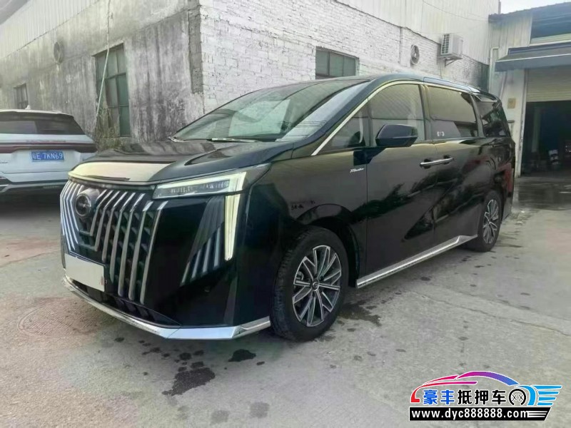 23年传祺M8轿车抵押车出售