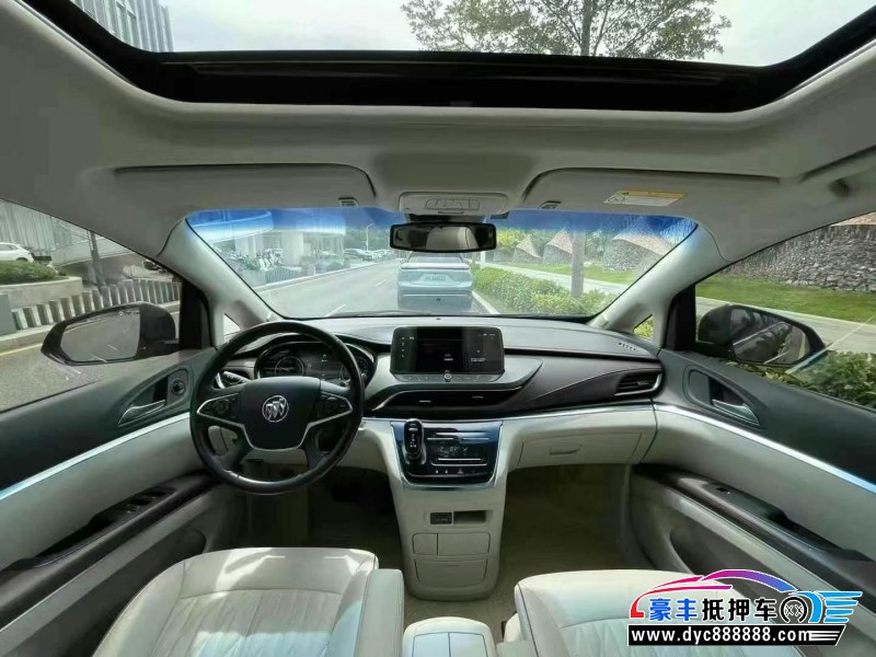 22年别克GL8轿车 22年别克GL8轿车抵押车出售