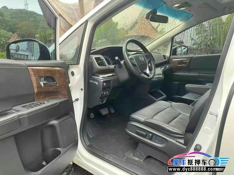 18年本田奥德赛轿车抵押车出售